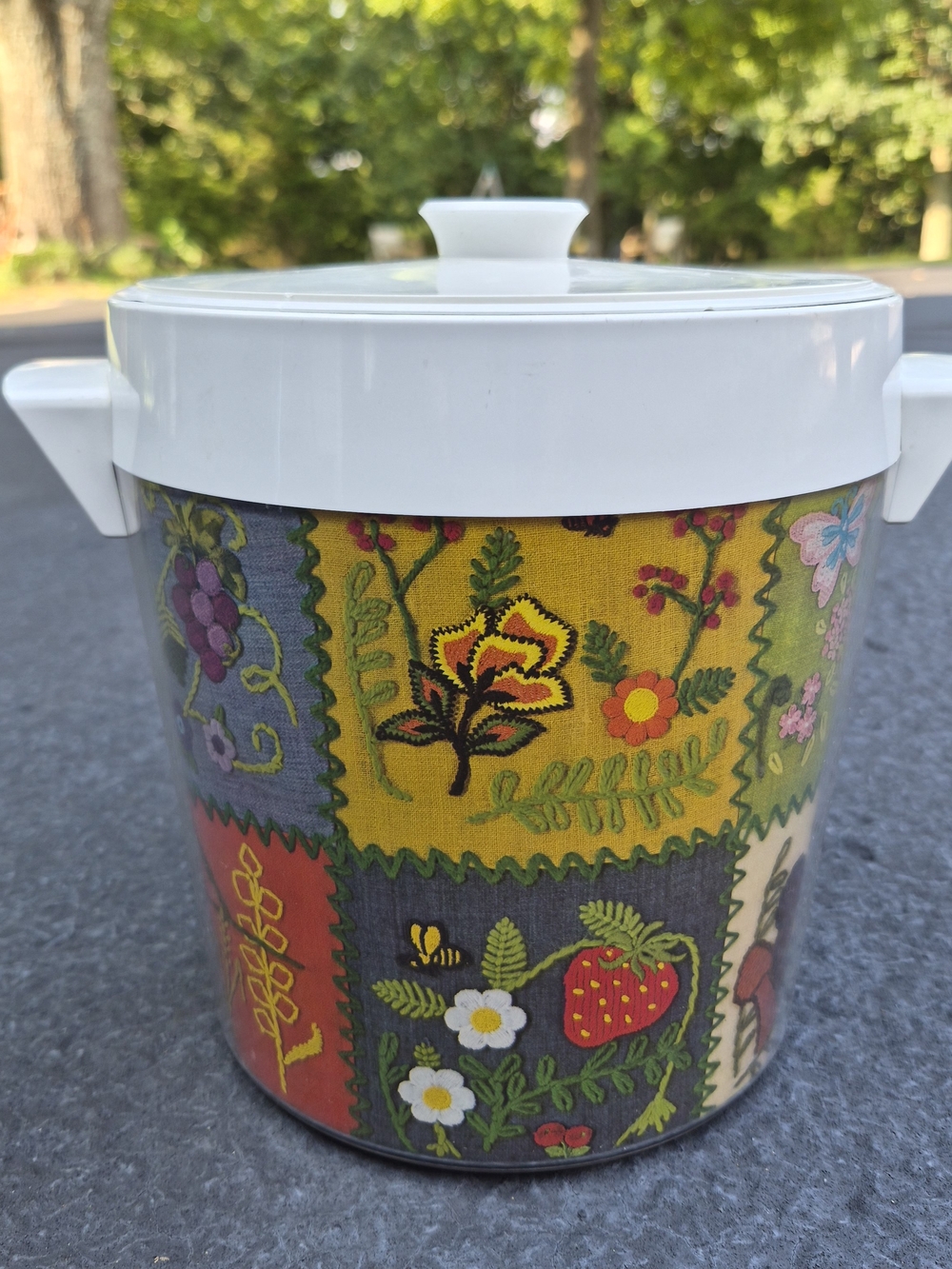 Vintage Floral Patch Ice Bucket - White Lid, Multicolor Patchwork